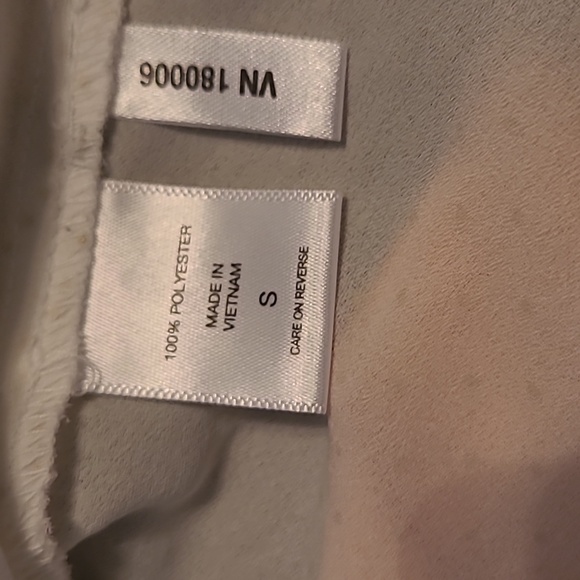 New York & Company dressy white blouse S - Picture 8 of 8